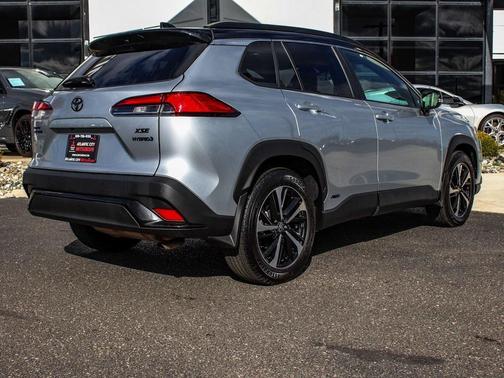 2024 Toyota Corolla Hybrid SE