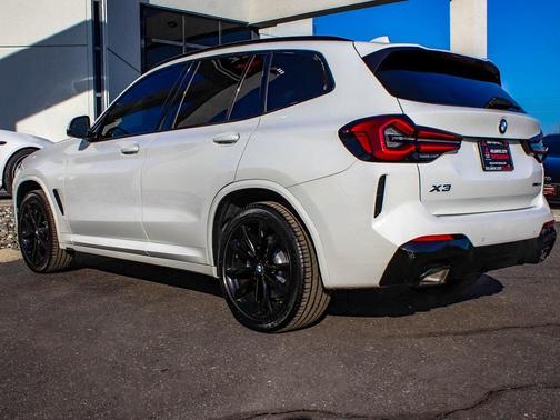 2023 BMW X3 sDrive30i