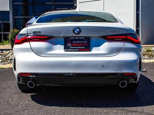White Metallic 2026 BMW 430 i xDrive