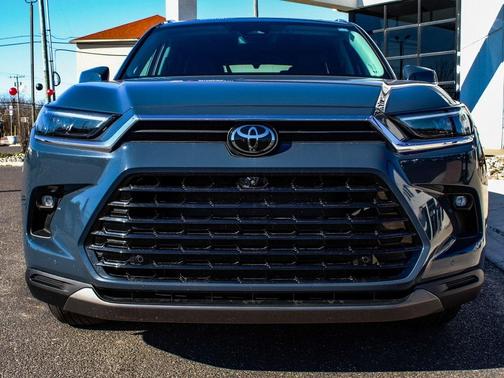2024 Toyota Grand Highlander Platinum