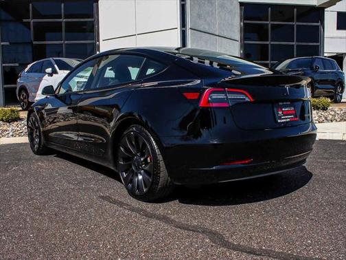 2023 Tesla Model 3 Performance