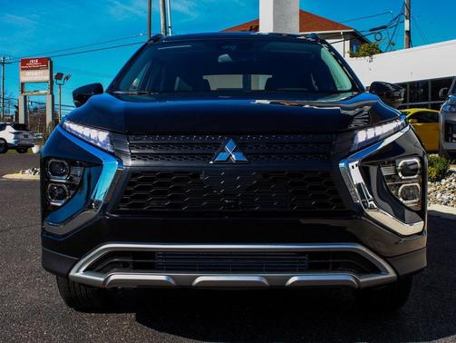 2026 Mitsubishi Eclipse Cross SE
