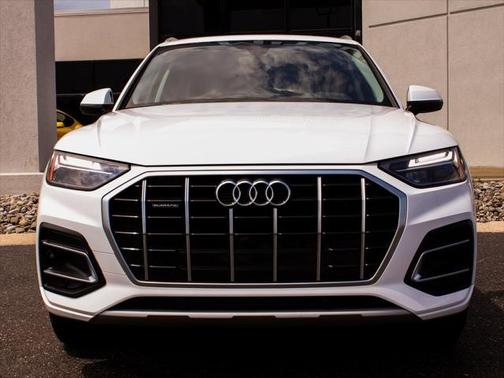 2023 Audi Q5 40 Premium