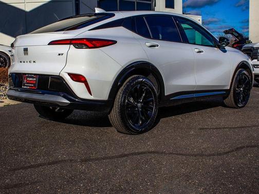 2024 Buick Envista Sport Touring FWD