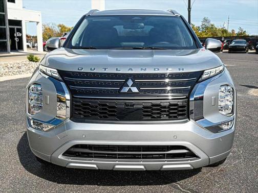 2025 Mitsubishi Outlander PHEV SEL