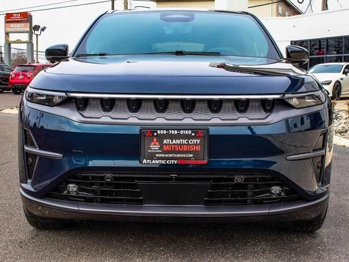 2024 Jeep Wagoneer S Launch Edition