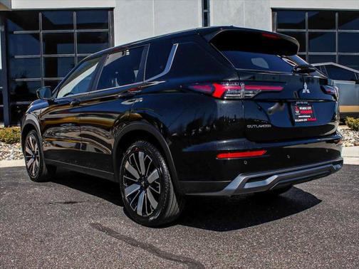 2025 Mitsubishi Outlander SE 2.5 S-AWC