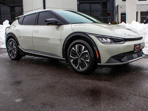 2024 Kia EV6 Wind