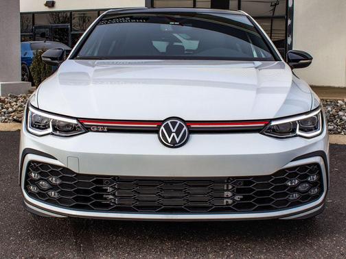 2024 Volkswagen Golf GTI 1.4T TSI