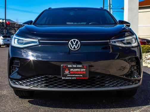 Deep Black Pearl 2023 Volkswagen ID.4 AWD Pro S
