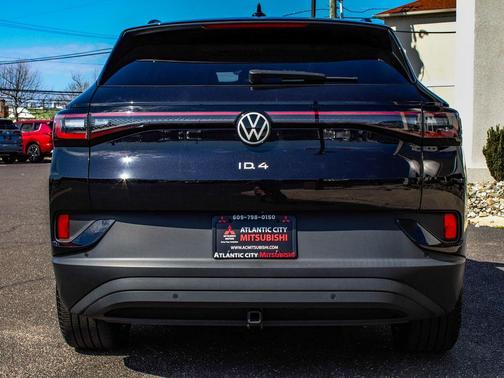Deep Black Pearl 2023 Volkswagen ID.4 AWD Pro S
