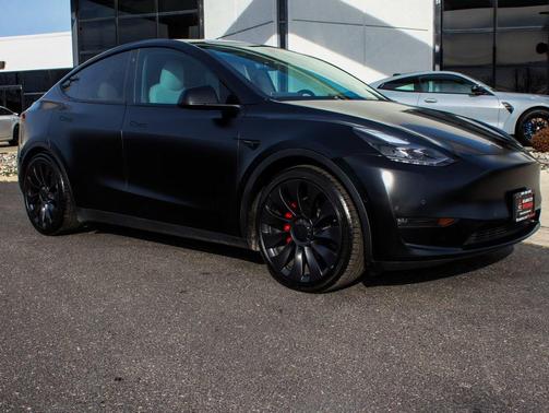 2022 Tesla Model Y Performance Dual Motor All-Wheel Drive