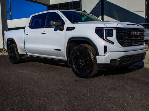 2024 GMC Sierra 1500 Elevation