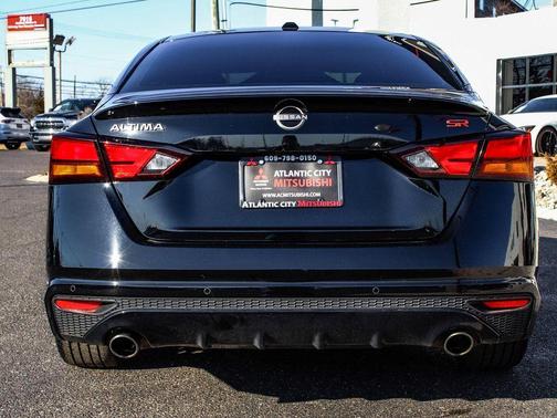 2024 Nissan Altima SR FWD