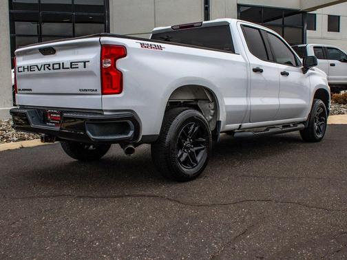 2019 Chevrolet Silverado 1500 Custom Trail Boss