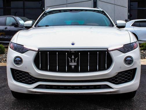 2021 Maserati Levante Base