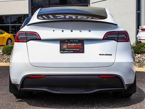 2025 Tesla Model Y Performance Dual Motor All-Wheel Drive