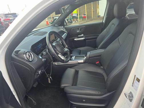 2024 Mercedes-Benz GLB 250 4MATIC