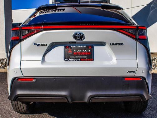 2023 Toyota bZ4X Limited