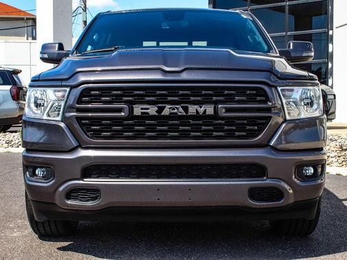 Granite Crystal Metallic Clearcoat 2023 RAM 1500 Big Horn/Lone Star