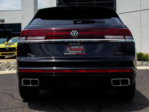 2025 Volkswagen Atlas Cross Sport 2.0T SEL Premium