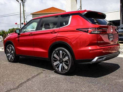 2025 Mitsubishi Outlander SE 2.5 2WD