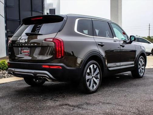 2022 Kia Telluride S