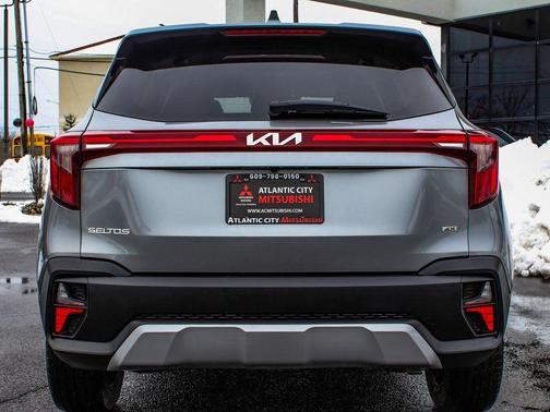 2025 Kia Seltos LX