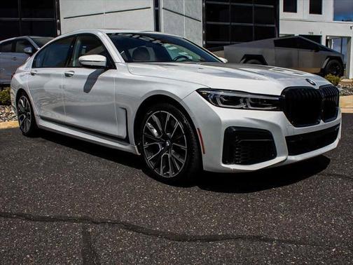 2022 BMW 750 i xDrive
