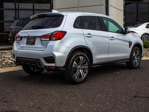 2025 Mitsubishi Outlander Sport 2.0 ES