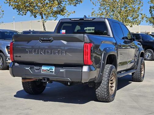 2024 Toyota Tundra SR