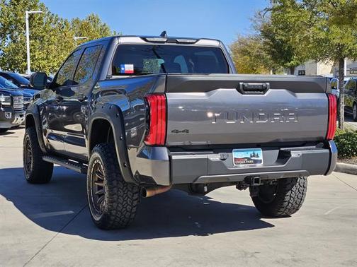 2024 Toyota Tundra SR