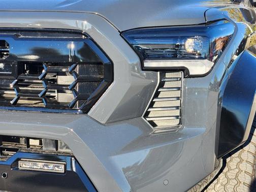 2025 Toyota Tacoma TRD Pro