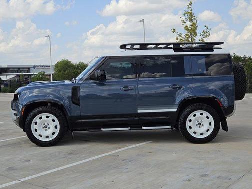 2024 Land Rover Defender 110 P400 S