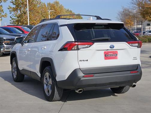2023 Toyota RAV4 Hybrid XLE
