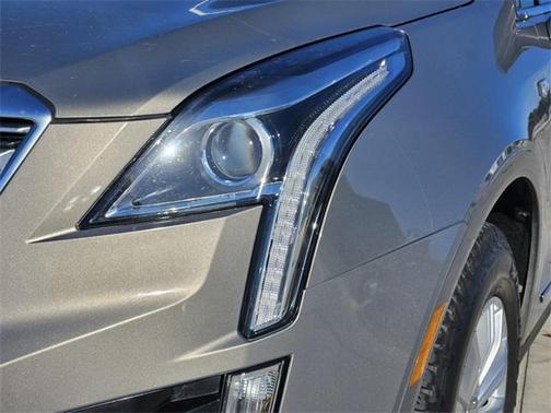 2017 Cadillac XT5 Base