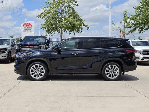 2023 Toyota Highlander Limited