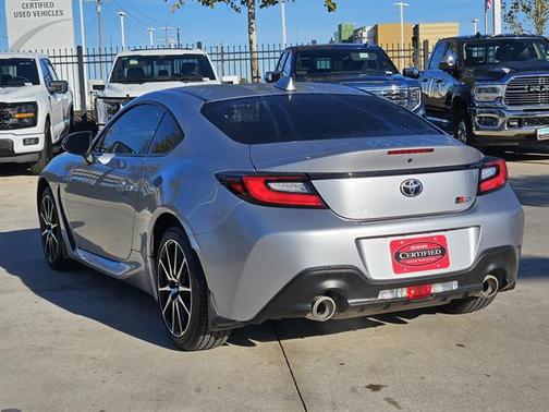 2024 Toyota GR86 Base