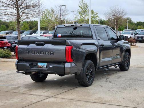2025 Toyota Tundra SR5