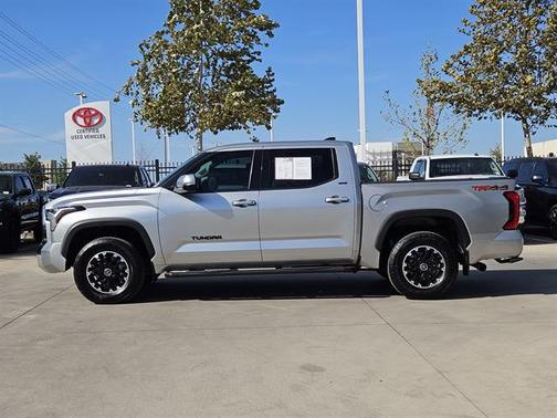 2023 Toyota Tundra SR5