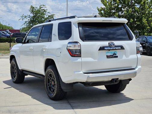 2021 Toyota 4Runner TRD Off Road