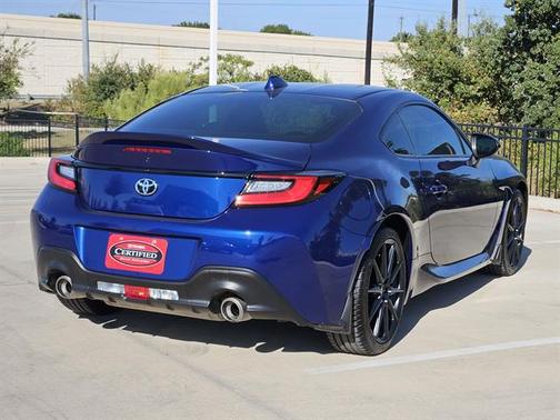 2025 Toyota GR86 Premium