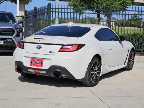 2023 Toyota GR86 Base