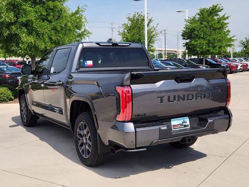 2025 Toyota Tundra Platinum