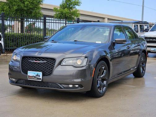 2023 Chrysler 300 S