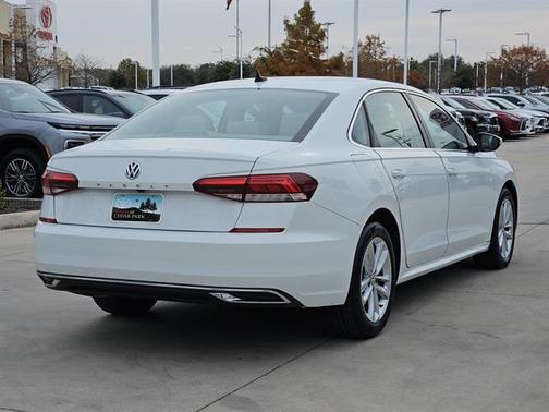 2020 Volkswagen Passat 2.0T SE
