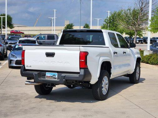 2025 Toyota Tacoma SR