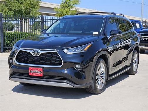2022 Toyota Highlander Platinum