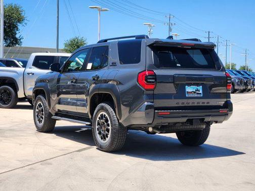 2025 Toyota 4Runner TRD Off Road