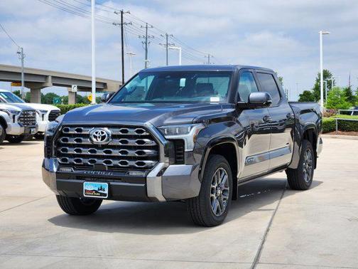 2025 Toyota Tundra Platinum